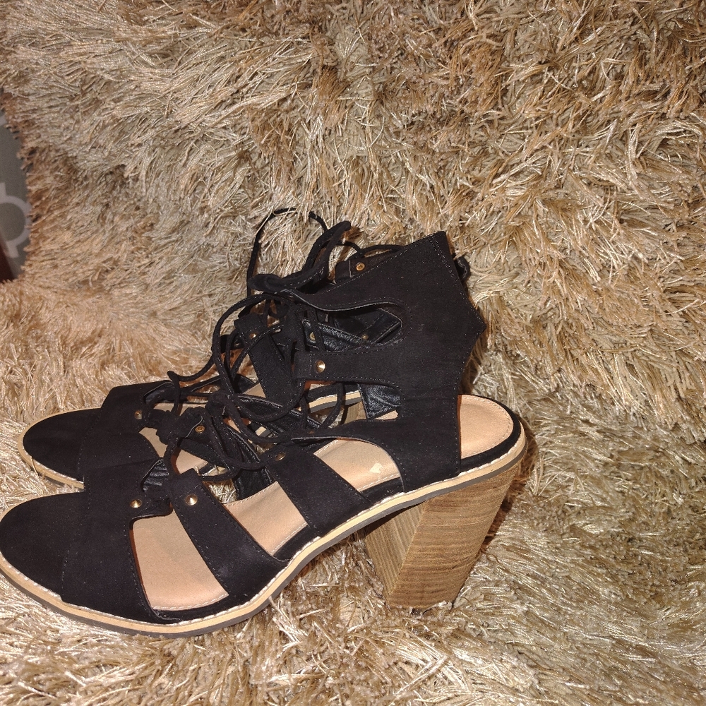 Black Lace-Up Women's Sandals